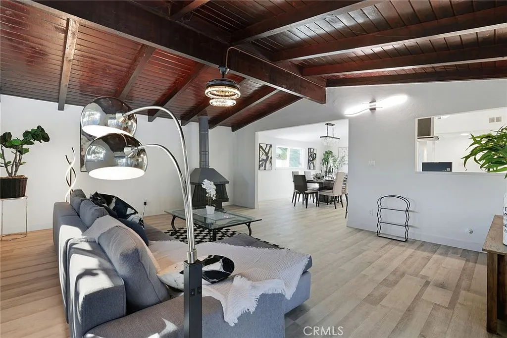 450656b45888c69151677f3f54a004f8-cc_ft_1536